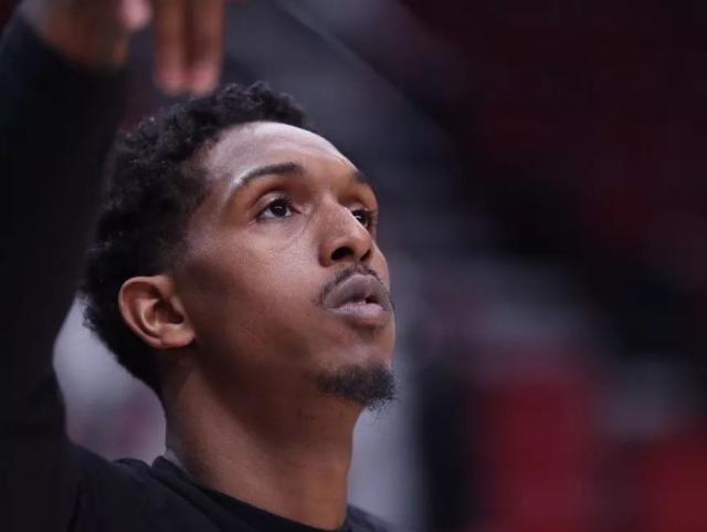 角球后对手 角球后对手